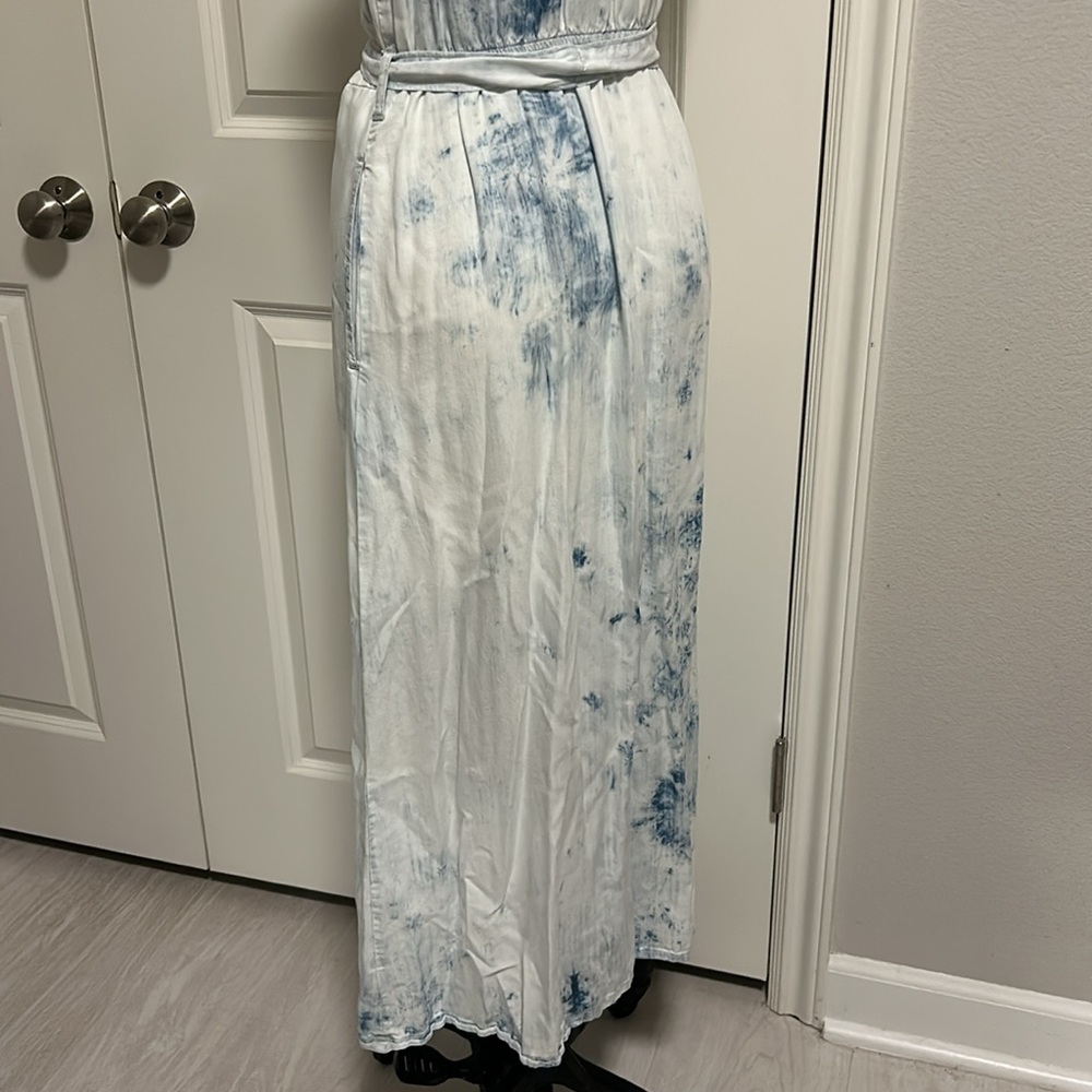 cloth & stone White and Blue Tie-Dye Maxi Dress - Picture 4 of 9